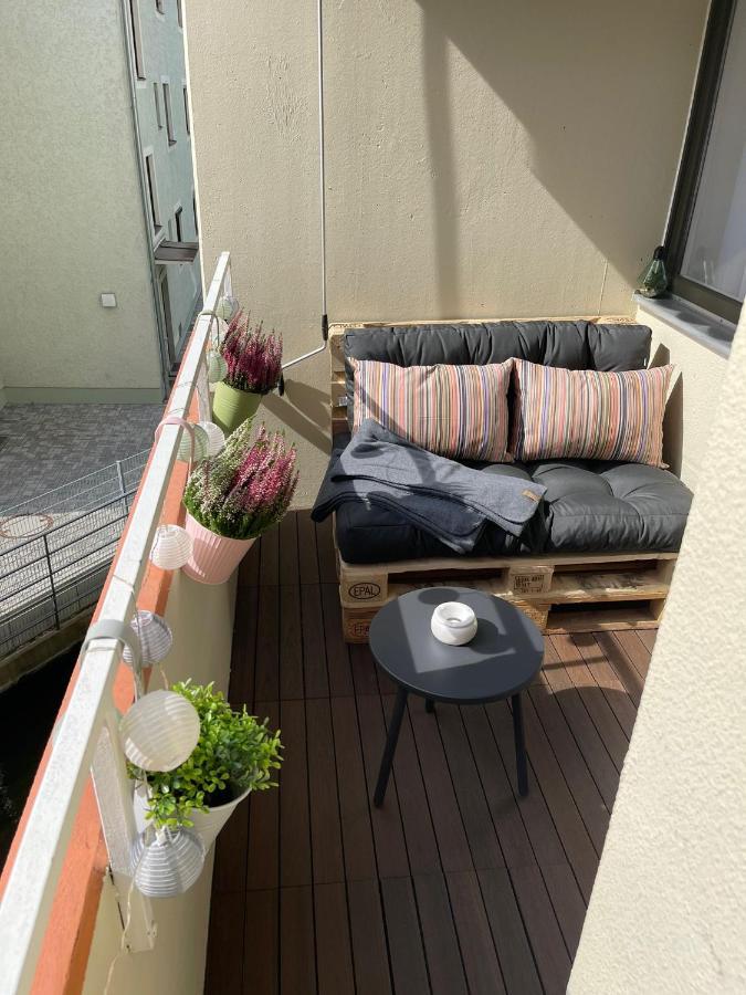 Lilis Apartment Mit Balkon Аугсбург Екстериор снимка